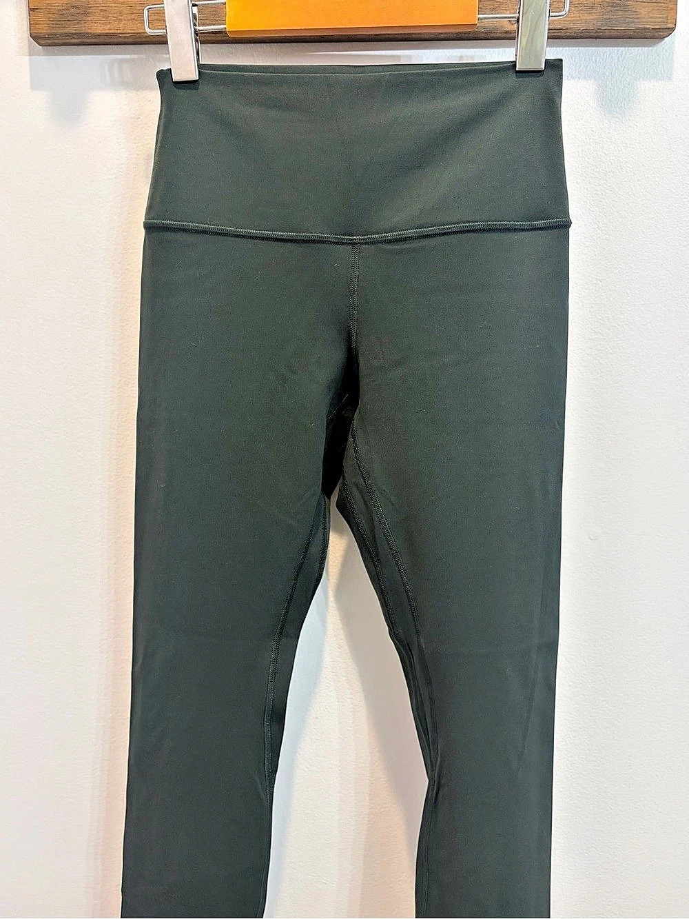 lululemon Align™ High-Rise Pant 25" Green Size 6 Like New